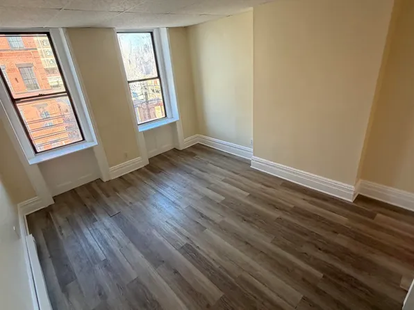 207 15th Street image 1 of 7