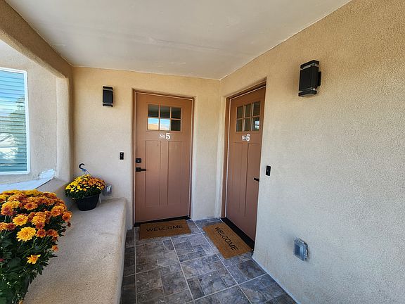 5th image of 306 Hazeldine Ave SW #6