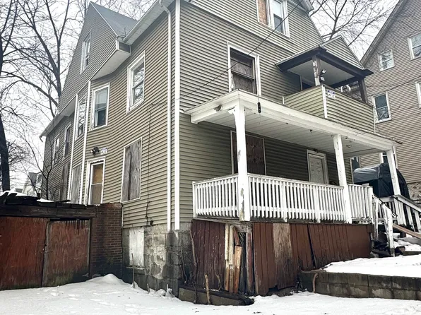 35 Frederick Street, Waterbury, CT 06710