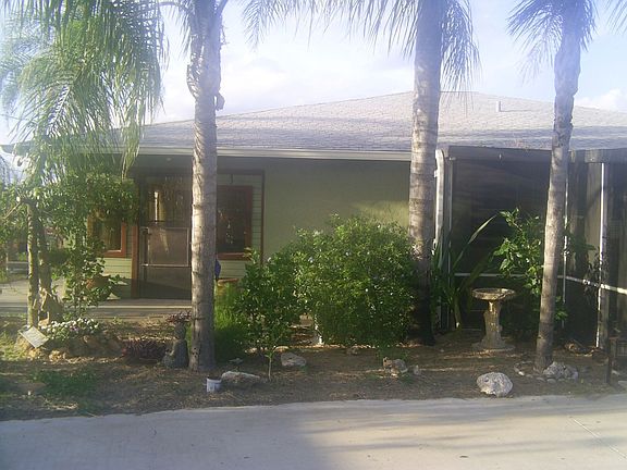 2nd image of 321 20th Ave NE