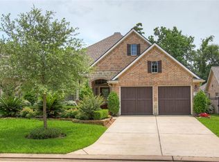 15 Dresden Pl, Spring, TX 77382