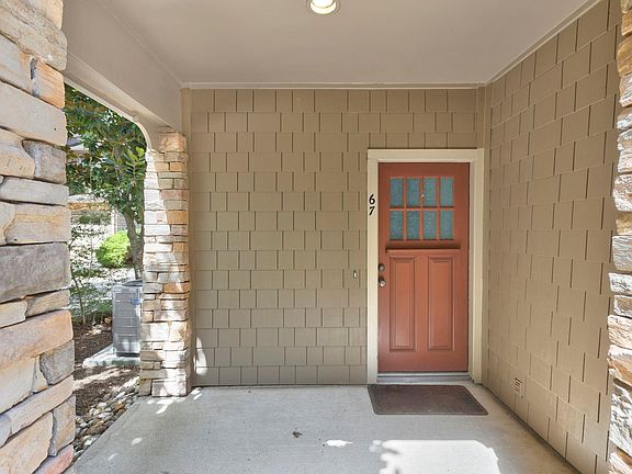 4th image of 67 Woodlily Pl