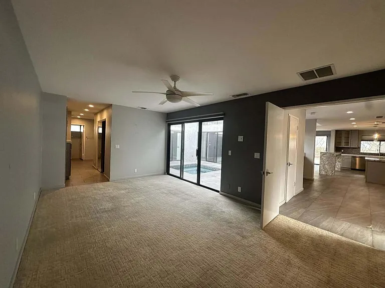 4 Saturn Cir — Photo 22