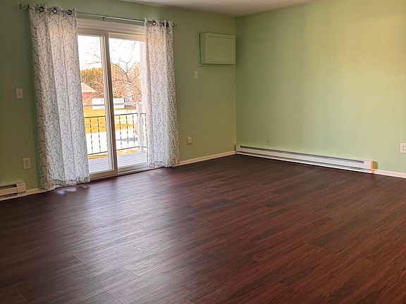 4th image of 1725 28th Ave S APT 201
