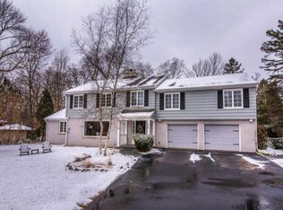 6883 N Elm Tree Rd, Glendale, WI 53217