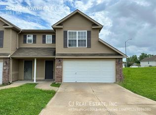 1929 S Arrowhead Ct, Independence, MO 64057