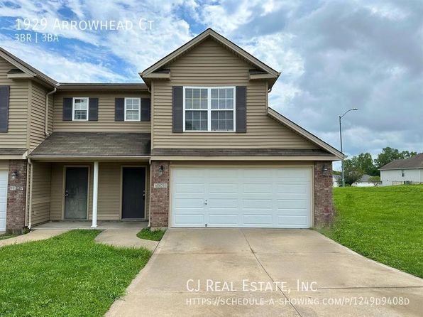 1929 S Arrowhead Ct