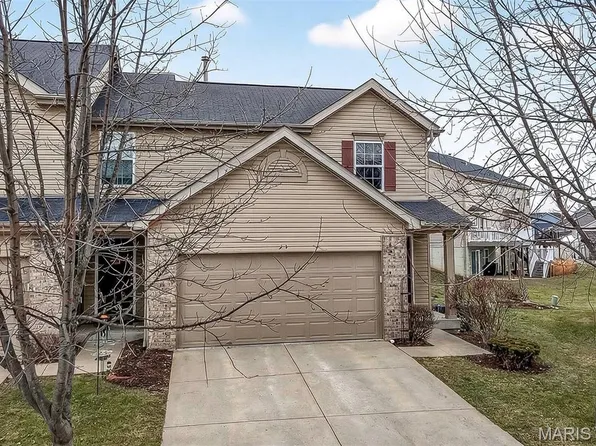 23 Country Heights Ct, Lake Saint Louis, MO 63367