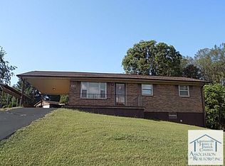 319 Mapleridge Rd, Bassett, VA 24055