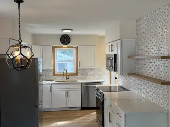 568 Boyd St, Fond Du Lac, WI 54935