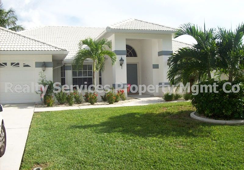 2nd image of 4121 Country Club Blvd