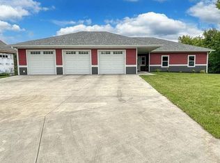 425 Royal Crest Dr, Rice Lake, WI 54868