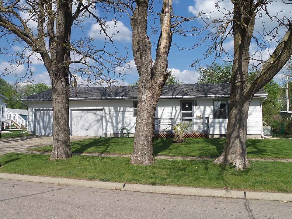 1st image of 2108 Hanford St