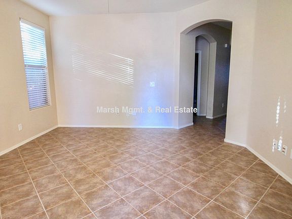 4th image of 2634 E Remington Pl