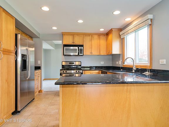 5th image of 1020 Brower Dr