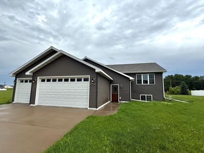 1125 Village Ln, Detroit Lakes, MN, 56501