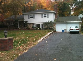 1332 Butternut Dr, Southampton, PA