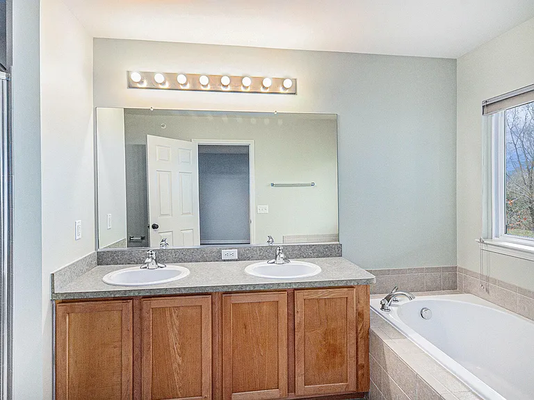 3138 Asher Rd — Photo 15