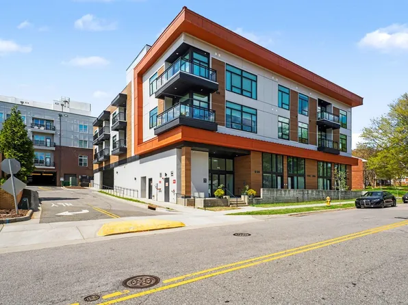 615 Daniels St #111, Raleigh, NC 27605