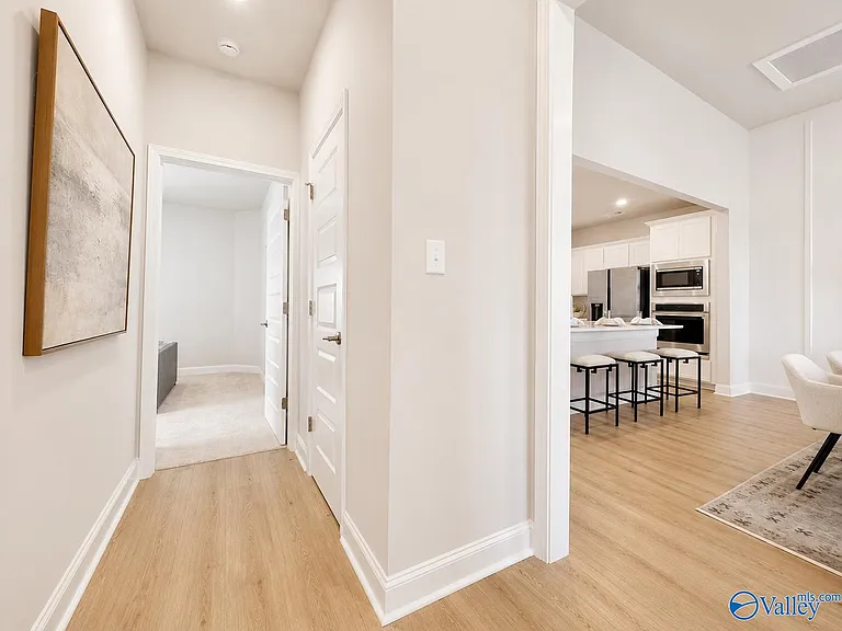 110 Moss Brook Ln — Photo 22