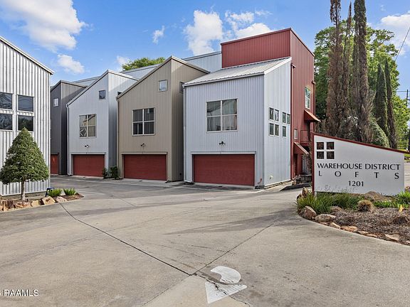 3rd image of 1201 S College Rd APT 2