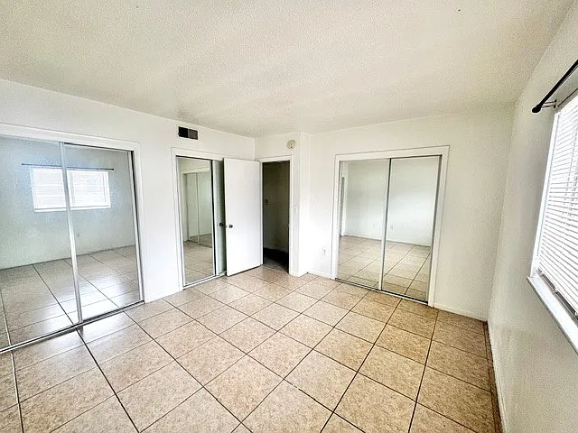 4750 40th Ave N #204 — Photo 5