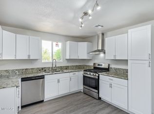 9025 W Dudley St, Tucson, AZ 85735