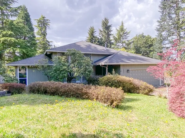 19699 Kapteyns St, West Linn, OR 97068