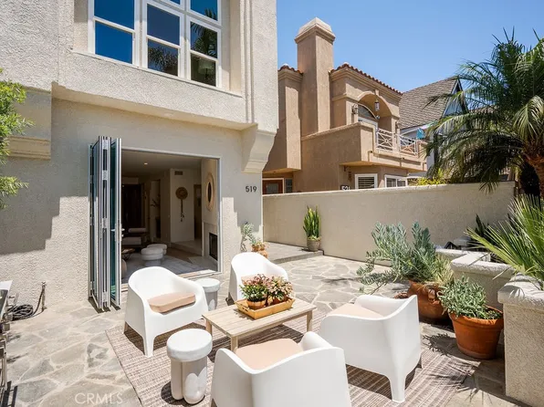 519 10th St, Huntington Beach, CA 92648