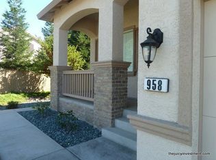 958 Fawcett Ct, Galt, CA 95632