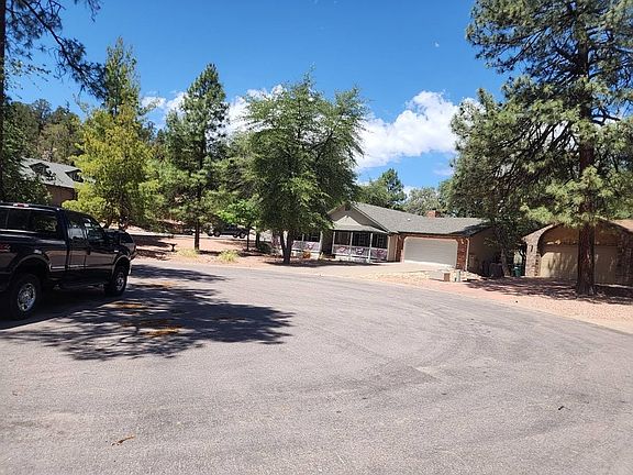 4th image of 706 W Forest Cir
