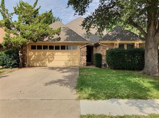 903 Colony Ridge Ct, Irving, TX 75061