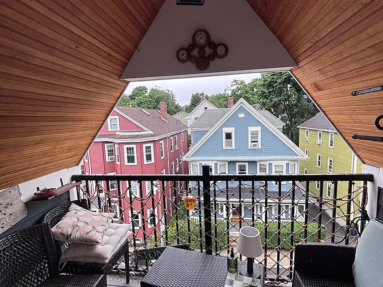 33 Woodlawn St #3 — Photo 8