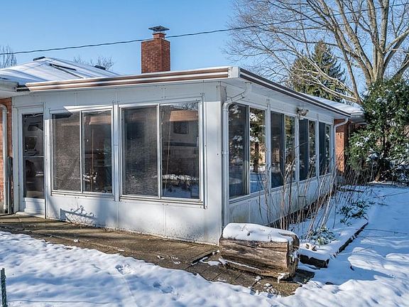 5th image of 441 Elm Grove Dr