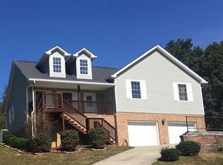 301 Clark St, Abingdon, VA 24210