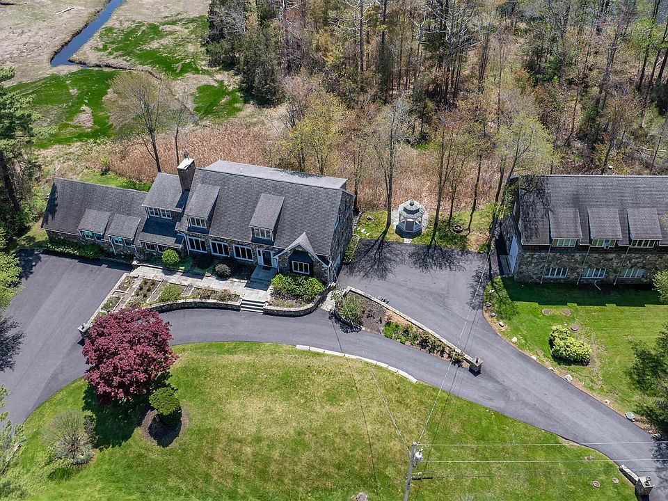 1st image of 51 Depot Road
