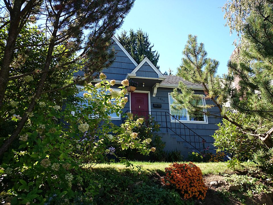 2nd image of 6033 36th Ave NE