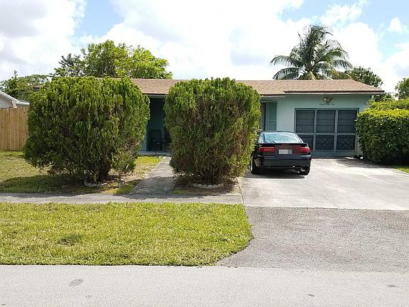 3rd image of 6910 SW 10th St