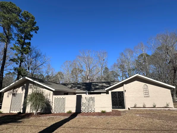 1414 Lartique Dr, Orangeburg, SC 29118