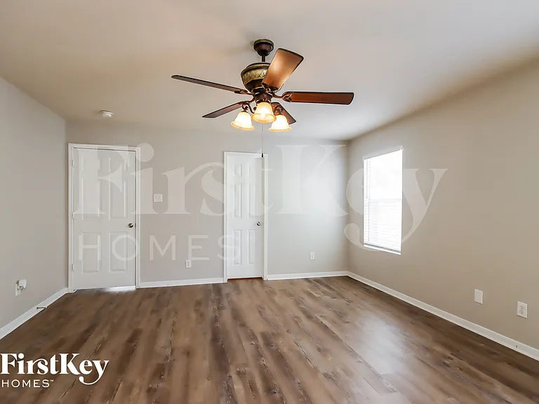 16941 Wren Hill St — Photo 9