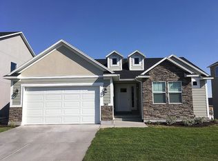 282 W Quartz Rd, Tooele, UT 84074
