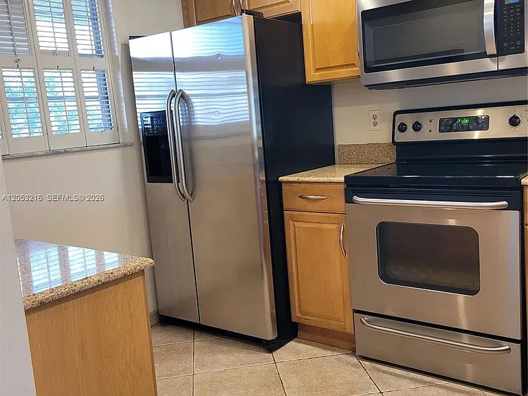 1811 Sabal Palm Dr #306 — Photo 5