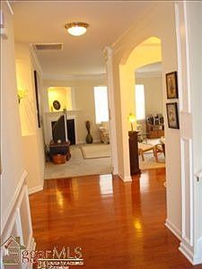 3rd image of 23 Kelsey Glen Ln