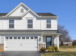 11 Shillington Ln, Carlisle, PA 17013