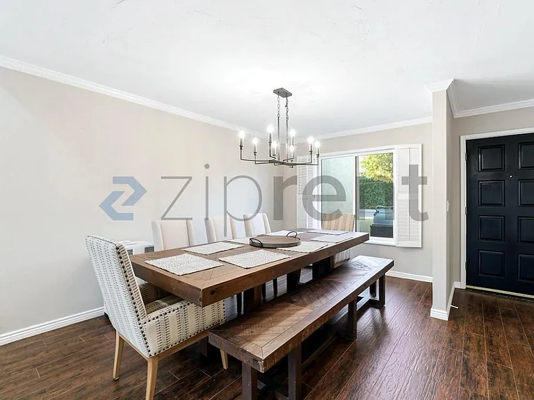 7551 E North Ln — Photo 10