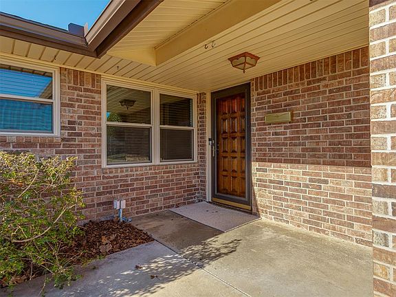 4th image of 4225 Kim Dr