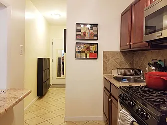 Rented by Dorit Avidar, LREB