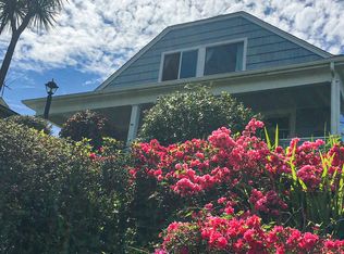 2226 McPherson St, North Bend, OR