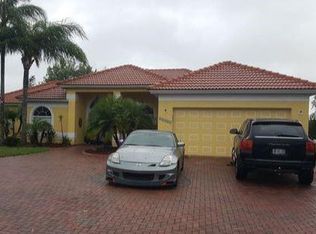 22633 Royal Ridge Ct, Lutz, FL 33549