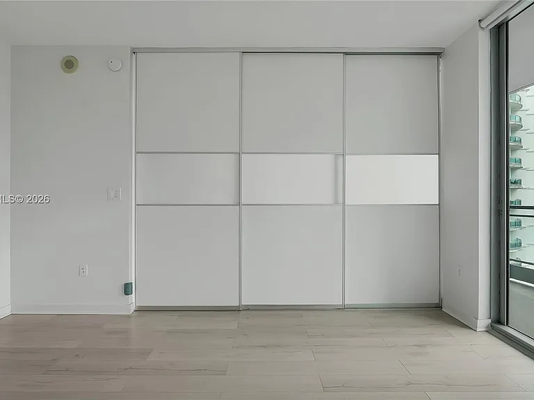 90 SW 3rd St #3003 — Photo 29